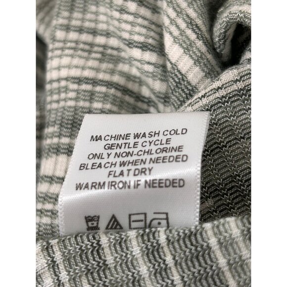 Womens SPADE & HEART Knit Top Medium Cold Shoulder Long Sleeve Casual USA - Picture 11 of 11